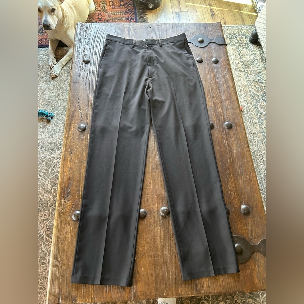 Haggar Men's Elegant Black Dress Pants